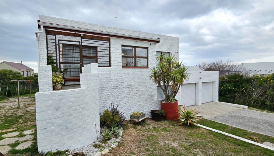 3 Bedroom Property for Sale in Pearly Beach Western Cape